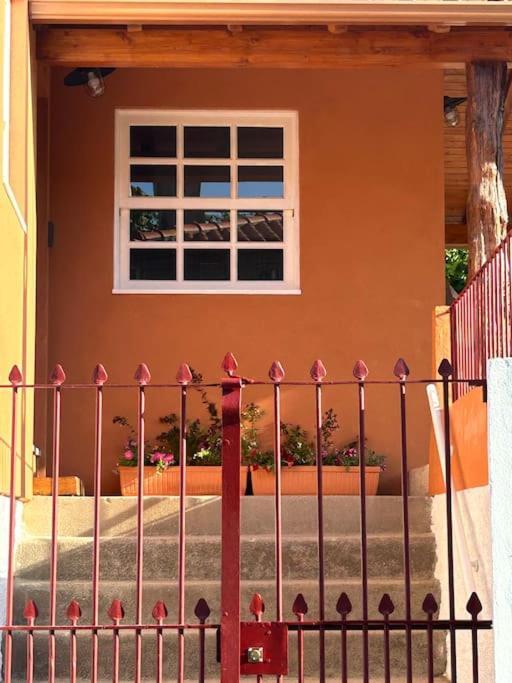 Casa Da Vila Em Celorico De Basto Bagian luar foto